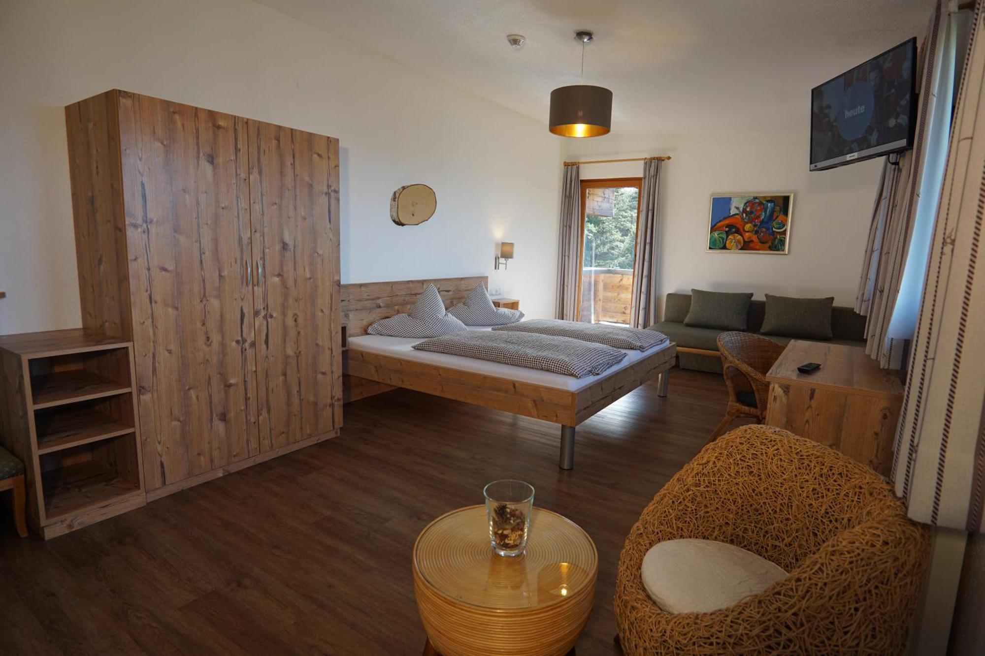 Hotel Pension Tyrol Seefeld in Tirol Kültér fotó