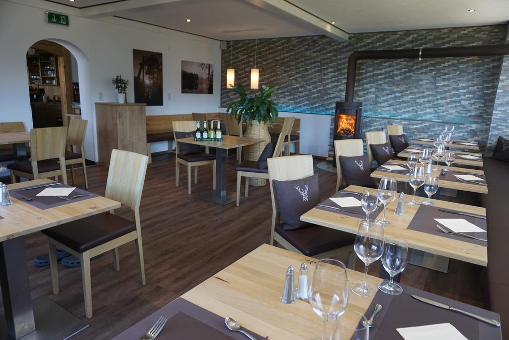 Hotel Pension Tyrol Seefeld in Tirol Kültér fotó