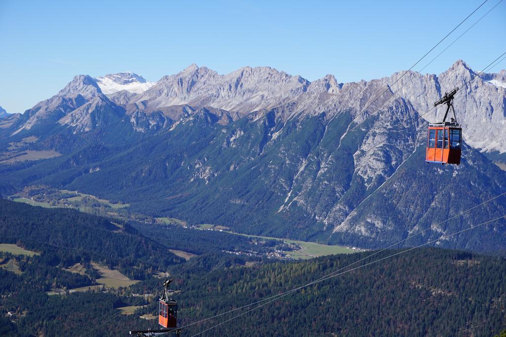 Hotel Pension Tyrol Seefeld in Tirol Kültér fotó