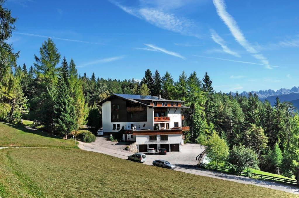 Hotel Pension Tyrol Seefeld in Tirol Kültér fotó