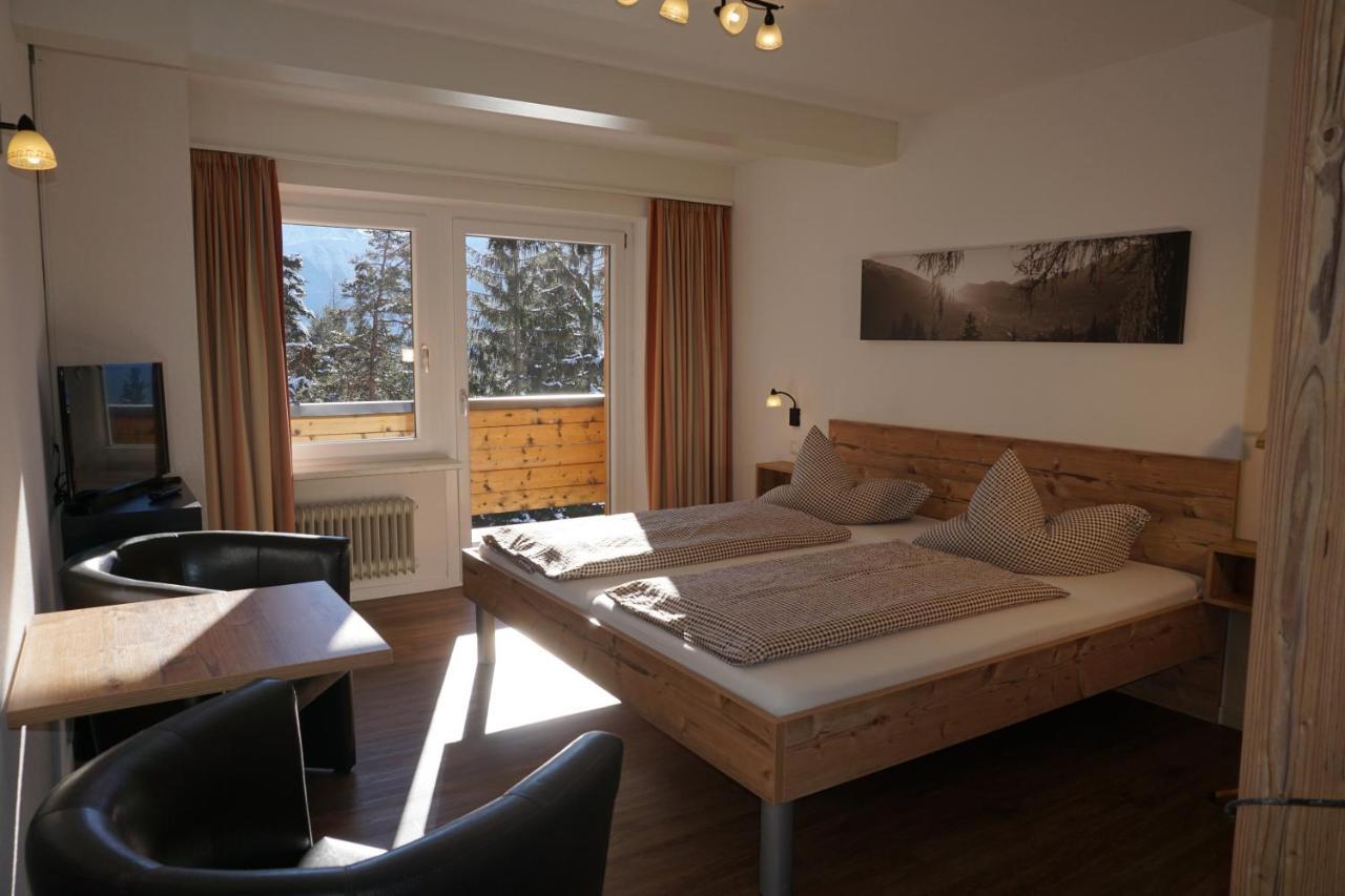 Hotel Pension Tyrol Seefeld in Tirol Kültér fotó